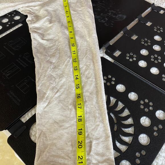 SKIMS Women’s Long Sleeve Crew Neck Top Beige Size M | Everyday Essential Tee - Picture 7 of 7